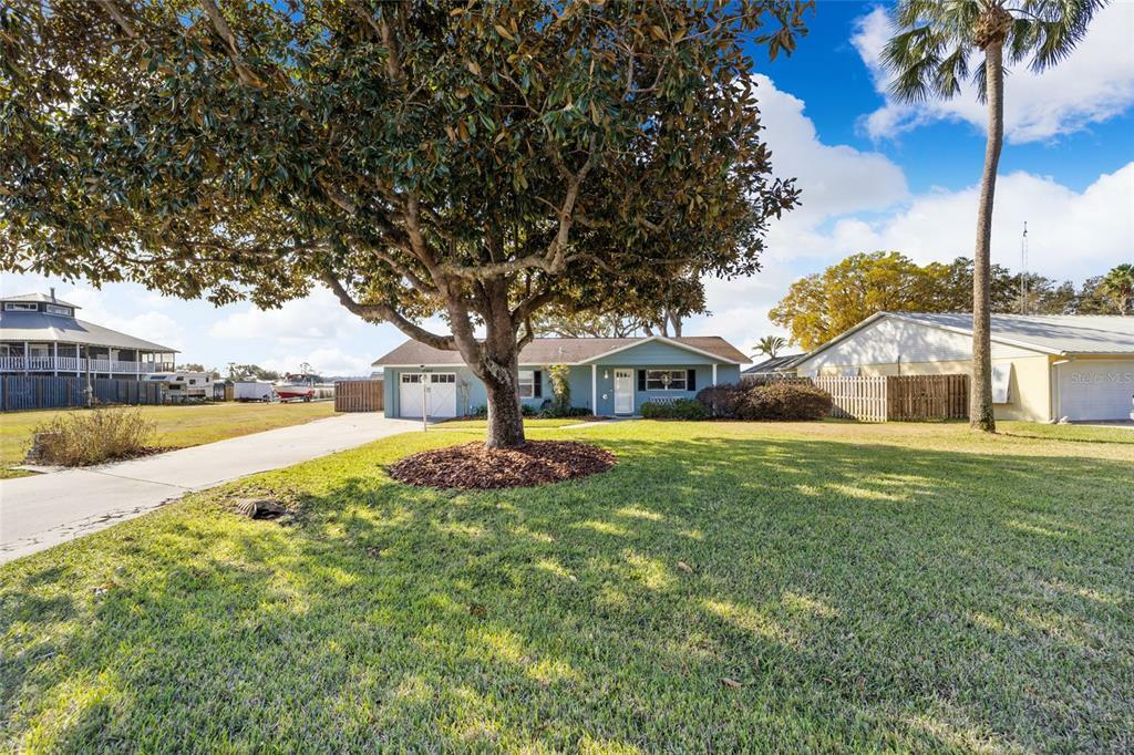 Property Photo:  10948 SE Timucuan Road  FL 34491 