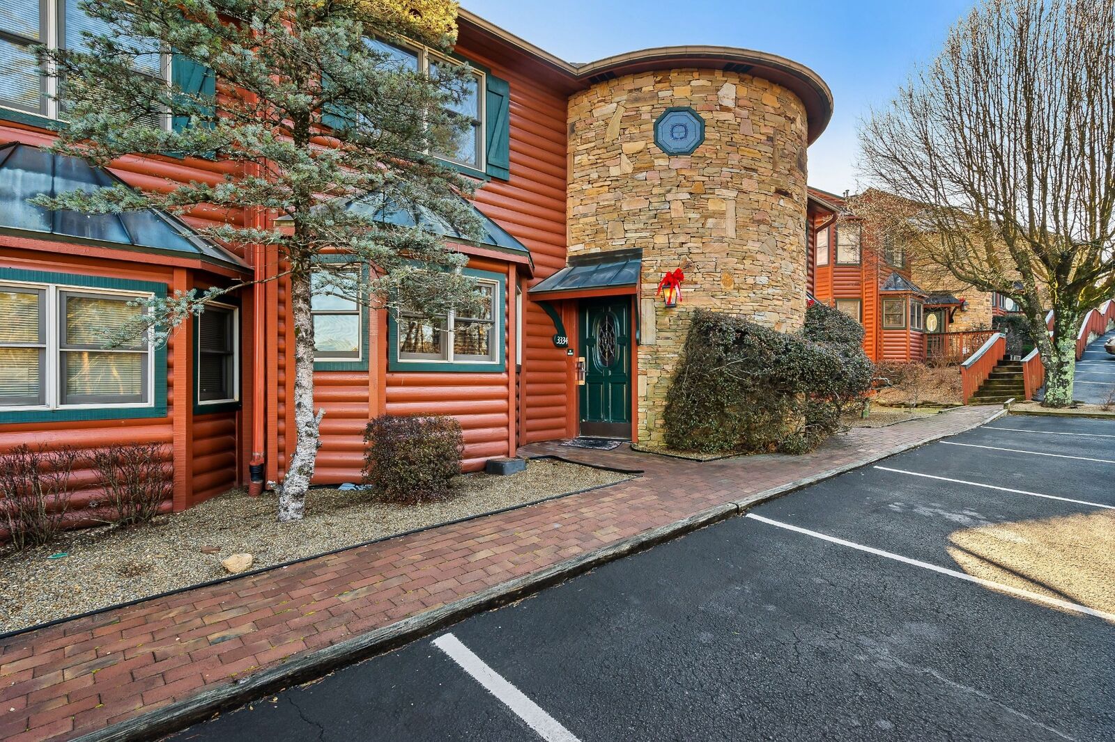 Property Photo:  2044 Hickory Ridge Way 3334  TN 37862 