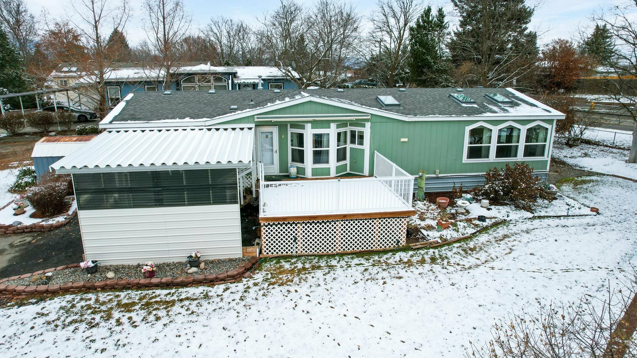 Property Photo:  2601 N Barker Rd #126  WA 99027 