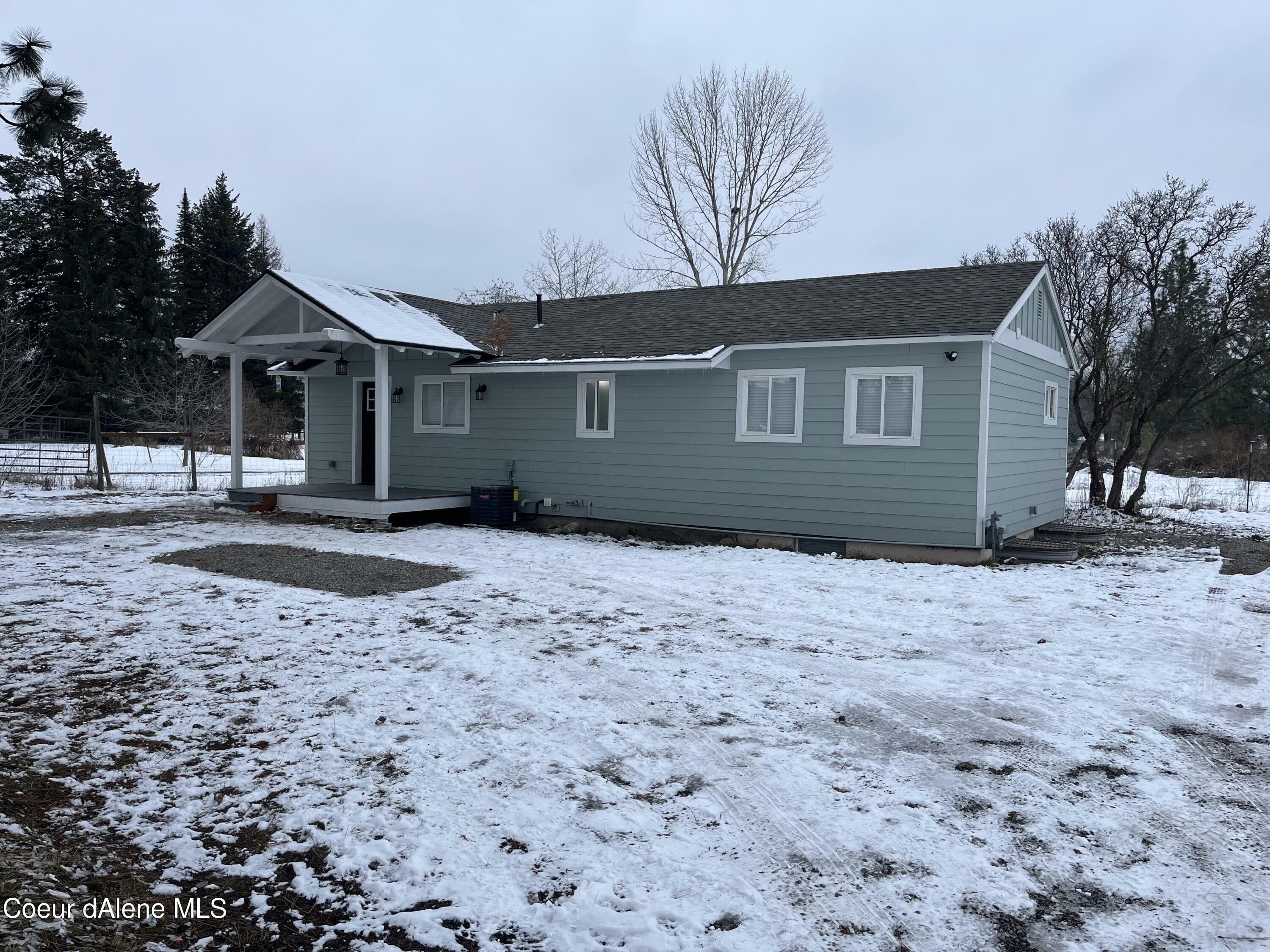 242 E Wyoming Ave  Hayden ID 83835 photo
