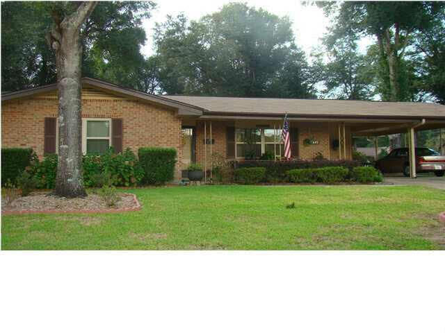 6445 Lark Avenue  Milton FL 32570 photo