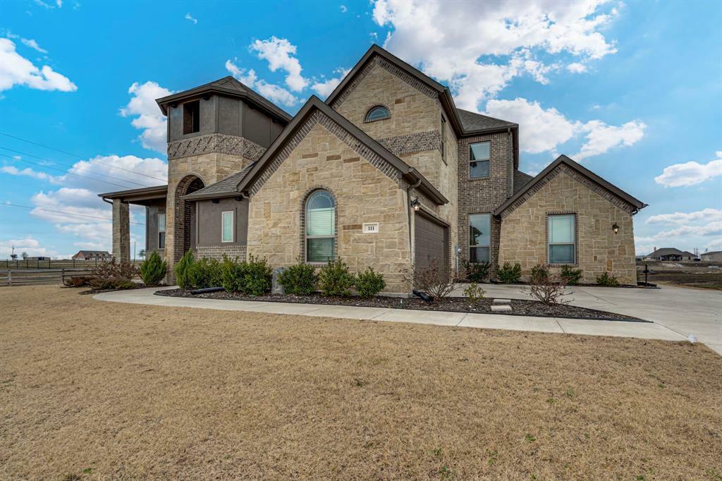 Property Photo:  111 Lonesome Valley Road  TX 75167 