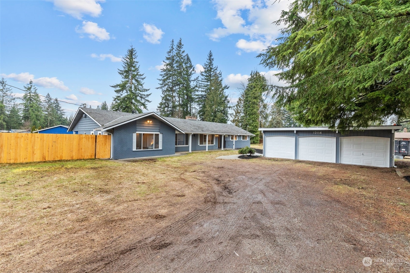 Property Photo:  13114 51st Avenue NE  WA 98271 