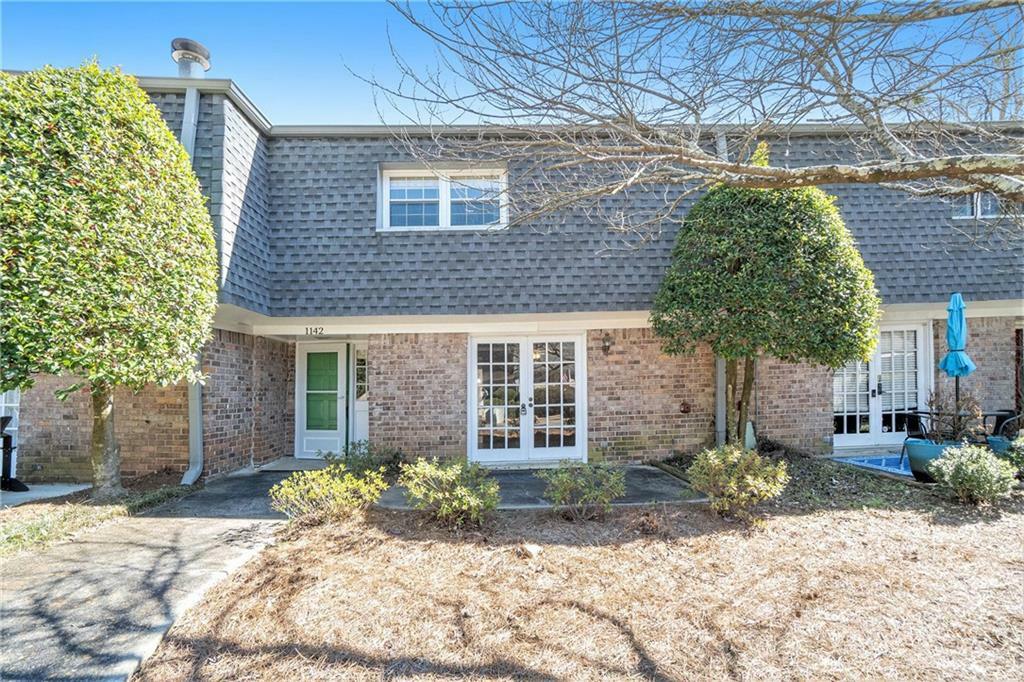 Property Photo: 1142 Hampton Way NE GA 30324