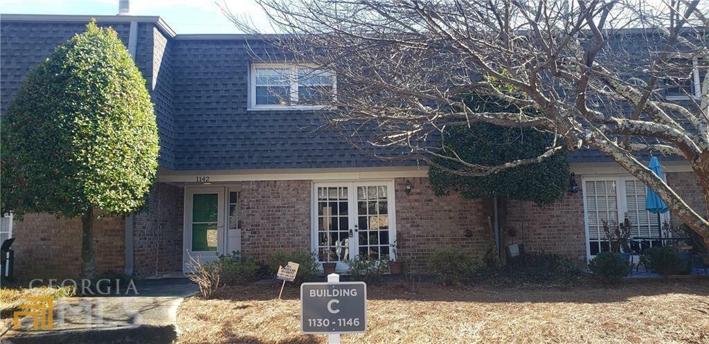 Property Photo: 1142 Hampton Way NE GA 30324