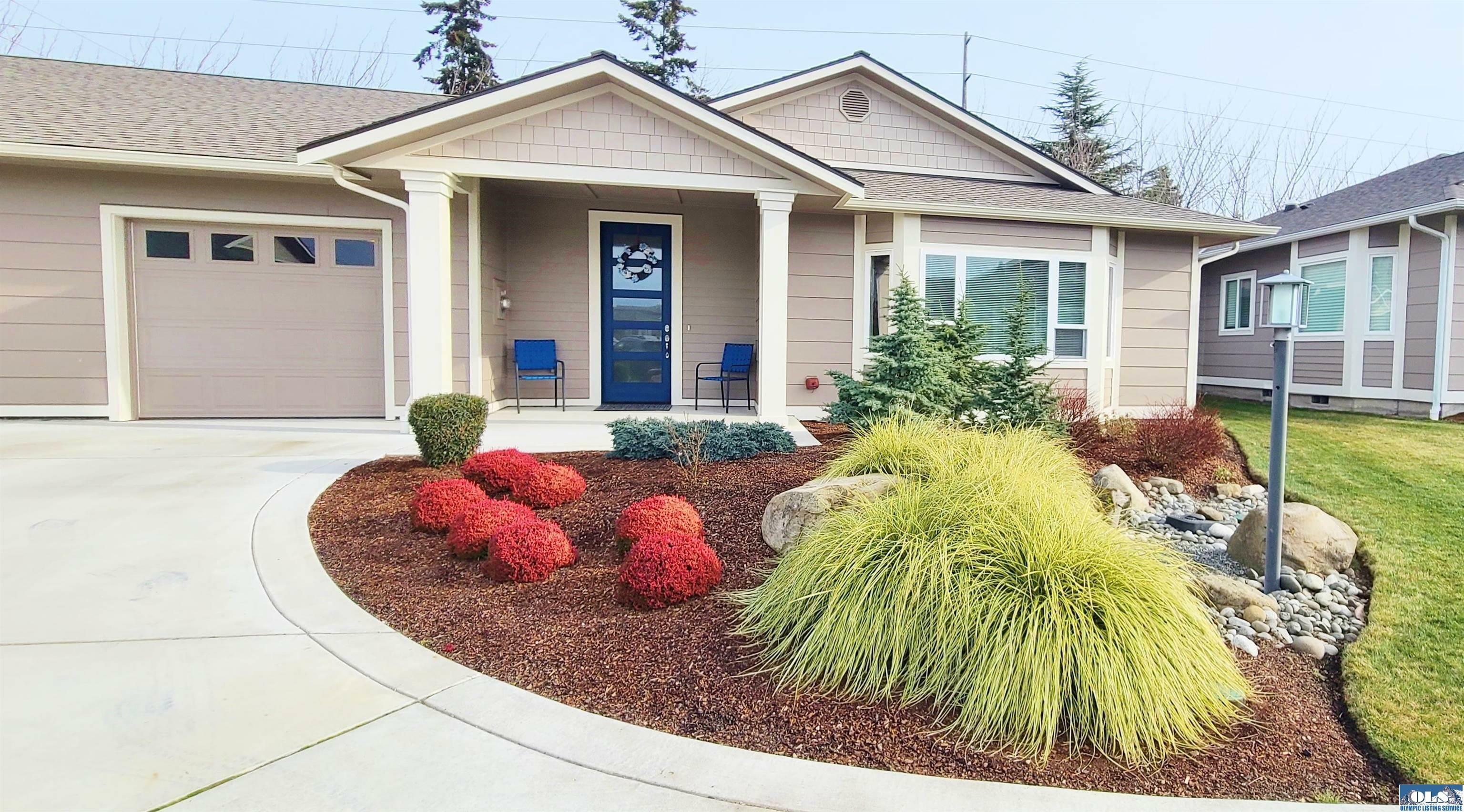 Property Photo: 508 W Evergreen Farm Way WA 98382