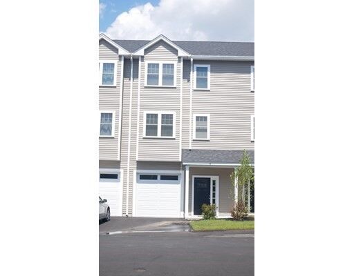 Property Photo: 7 Gorham St 15 MA 01824