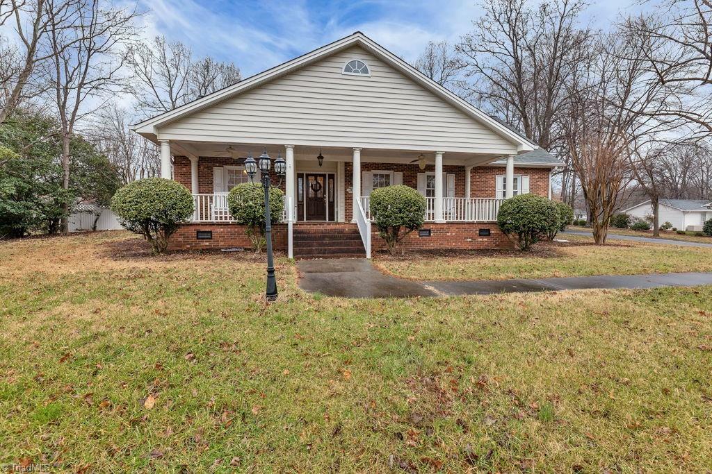 Property Photo:  309 Wilson Street  NC 27288 