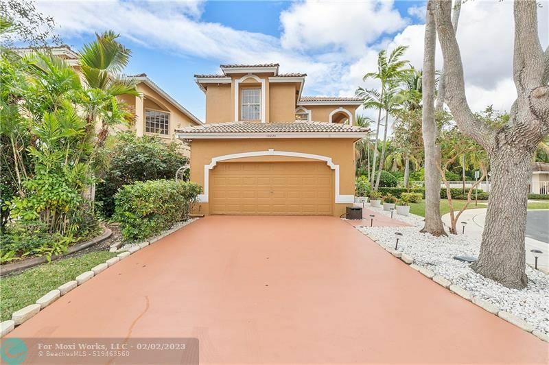 Property Photo: 10225 NW 7th St FL 33071
