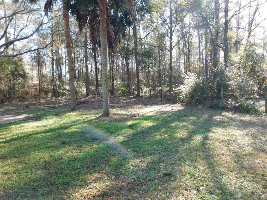 Property Photo:  19619 NW 56th Avenue  FL 32091 