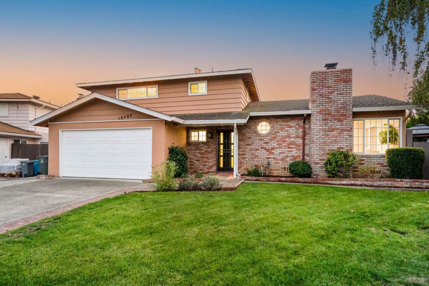 Property Photo: 10407 Somerset Court CA 95014