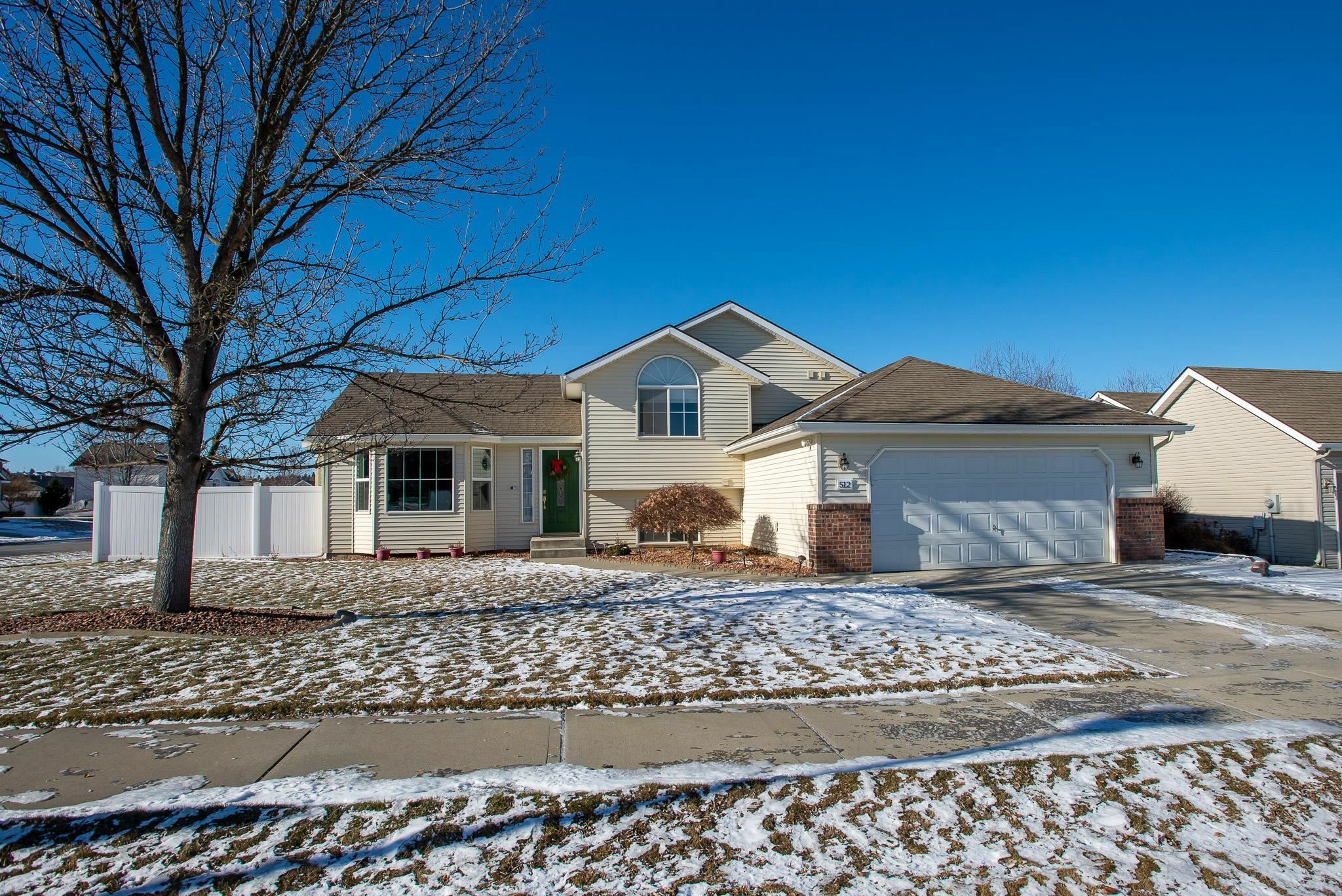 Property Photo: 512 S Lone Tree St WA 99016