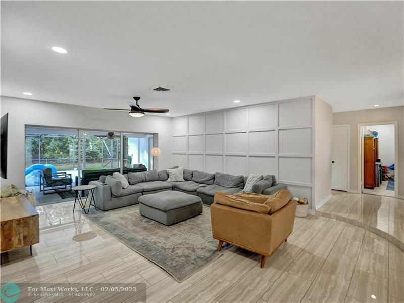Property Photo: 541 SW 75th Terrace FL 33317