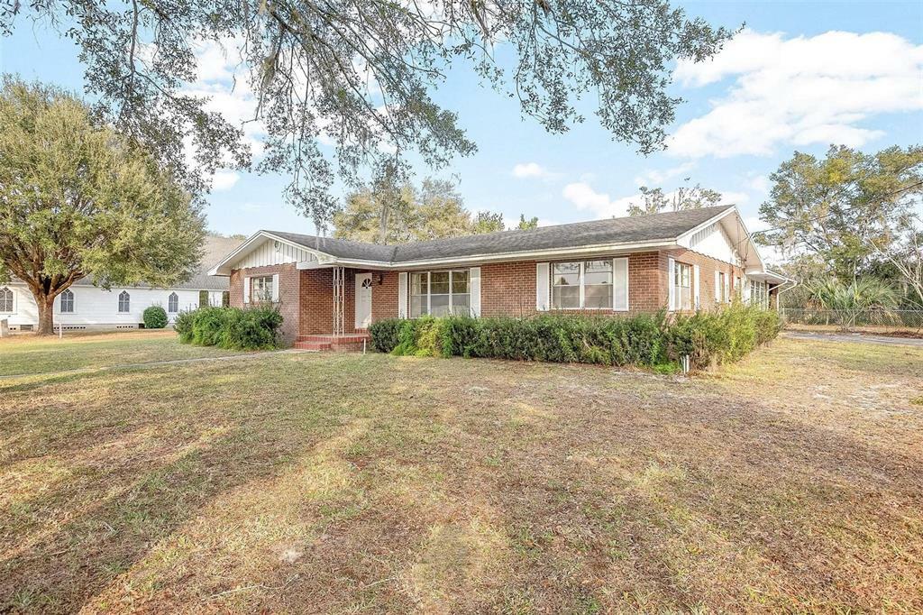 Property Photo:  149 S Volusia Avenue  FL 32180 