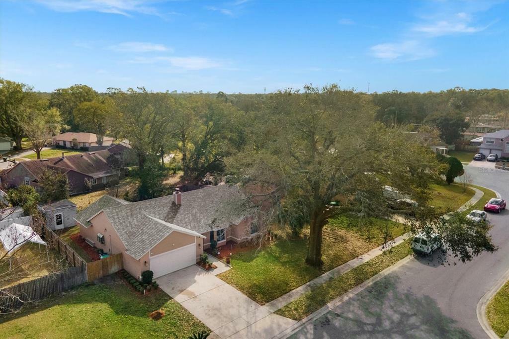 Property Photo:  3701 Powers Ridge Court  FL 32808 