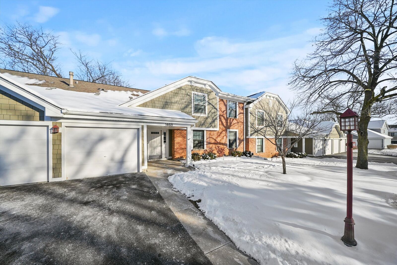 Property Photo:  1468 Williamsburg Drive A2  IL 60193 