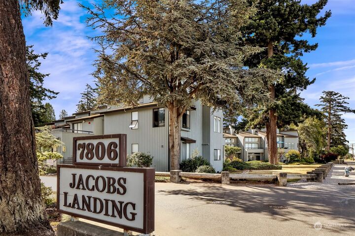 Property Photo:  7806  Birch Bay Drive 1008  WA 98230 