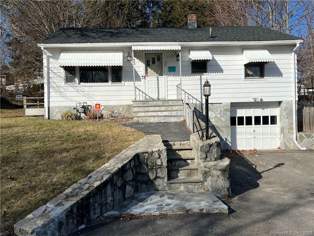 Property Photo:  111 Cornwall Avenue  CT 06704 