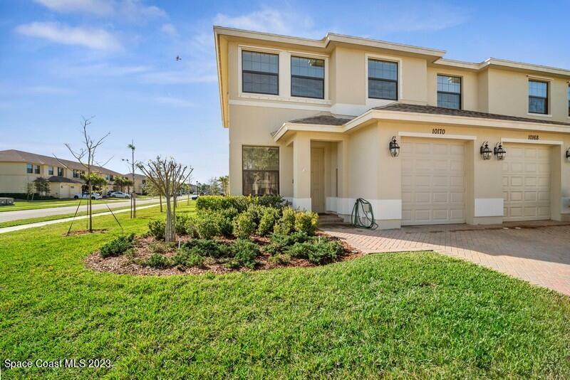 Property Photo:  10170 W Villa Circle  FL 32966 