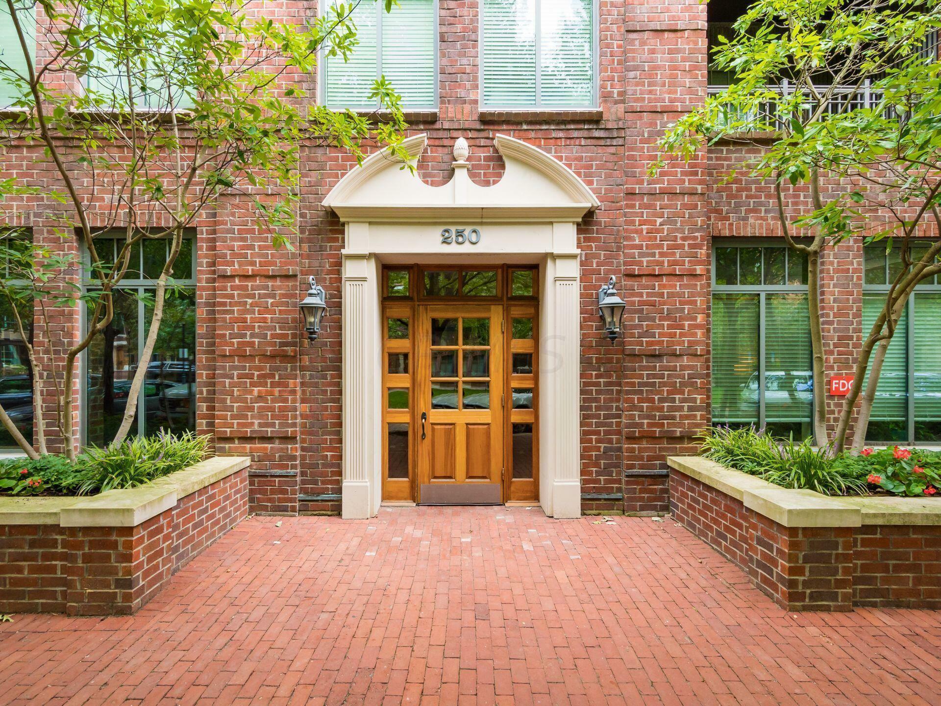 Property Photo: 250 Daniel Burnham Square OH 43215