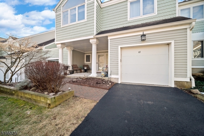 Property Photo: 67 Manor Sq NJ 07871