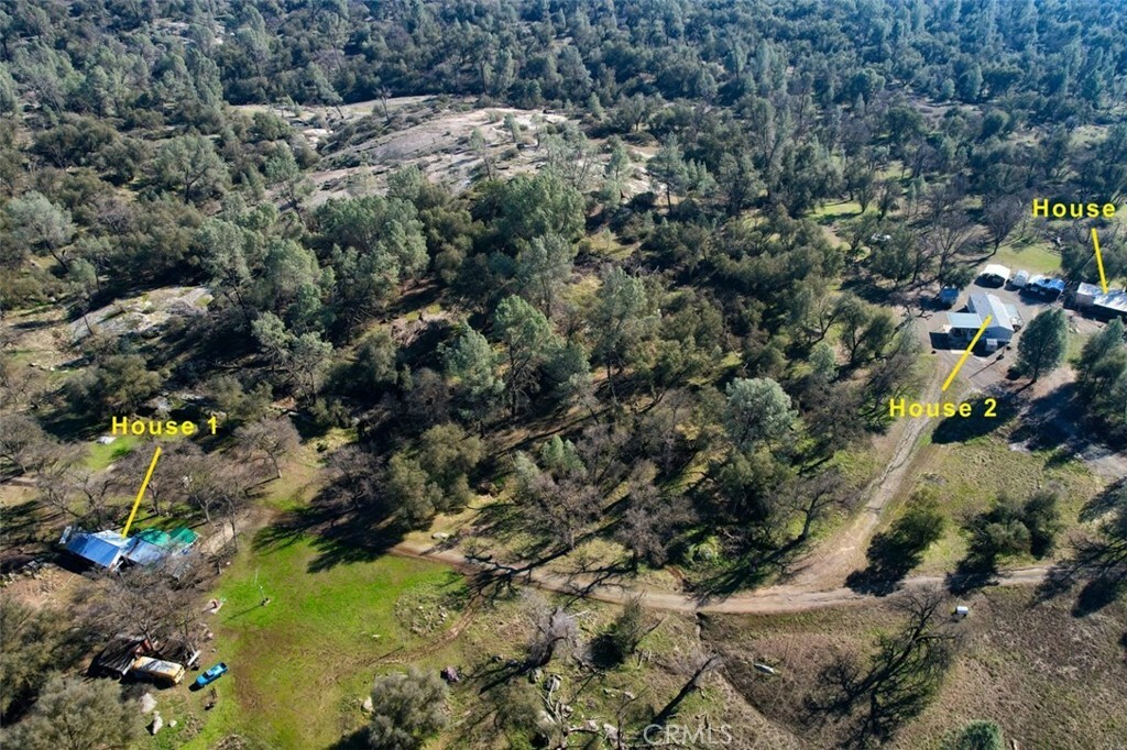 Property Photo:  3989 A-B Buckeye Road  CA 95338 