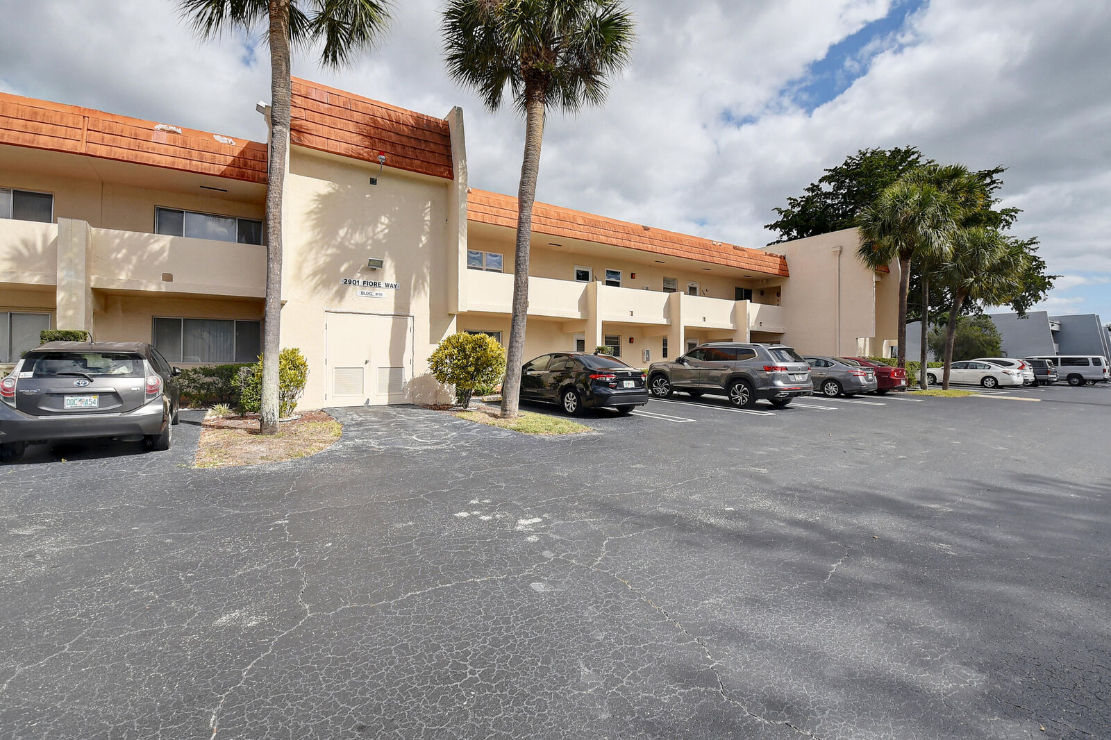 Property Photo: 2901 Fiore Way 105 FL 33445