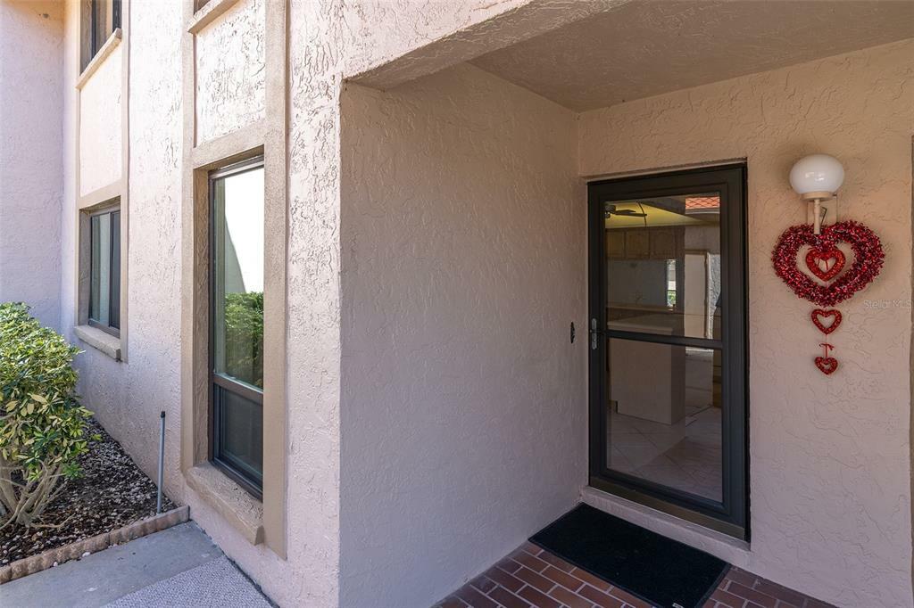 Property Photo:  4800 Brittany Drive S 2  FL 33715 