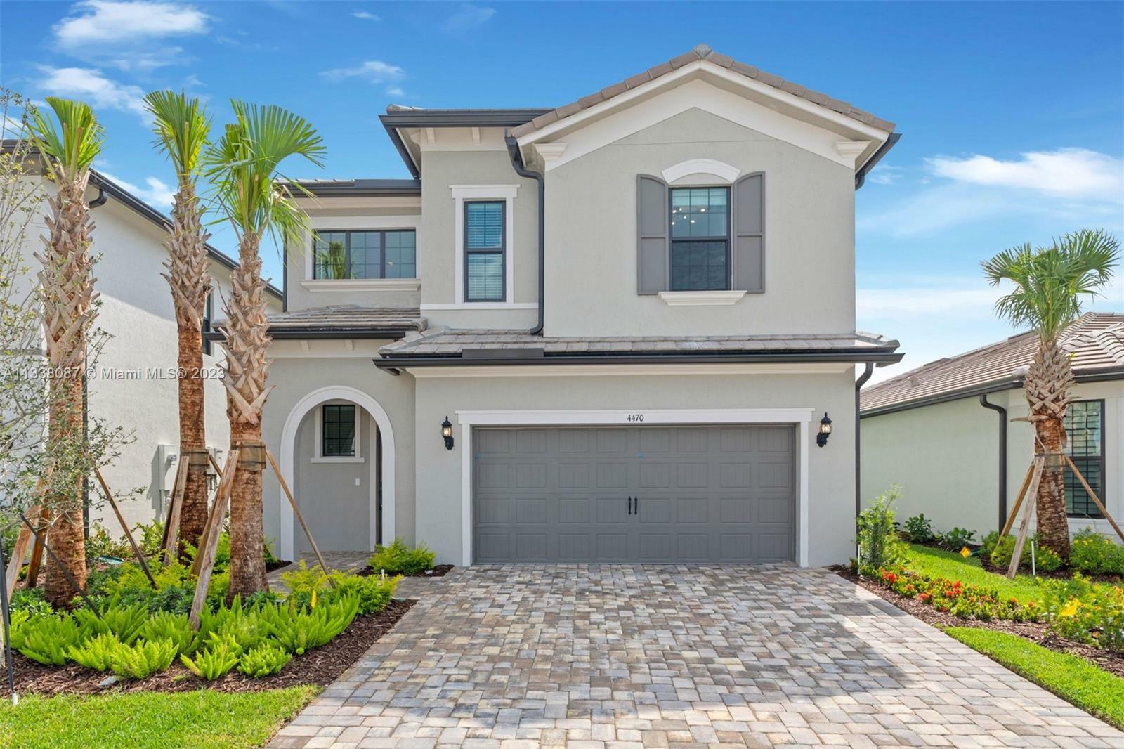 Property Photo: 4470 Waterside Dr FL 33309