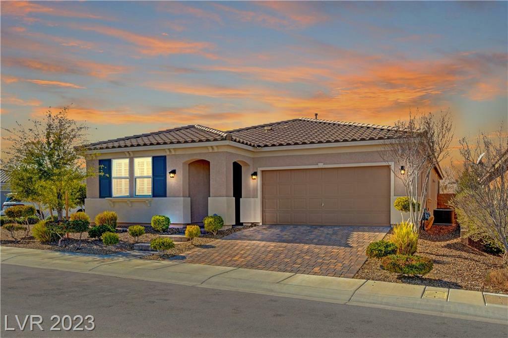 Property Photo:  2507 Venarotta Street  NV 89044 