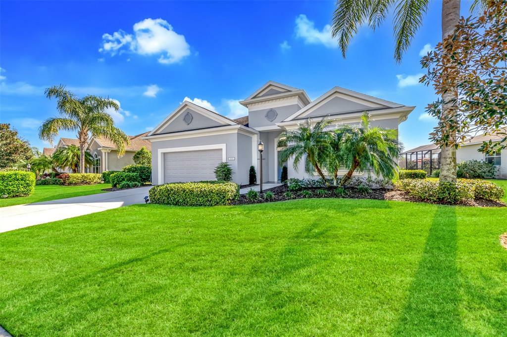 Property Photo:  4685 Claremont Park Drive  FL 34211 