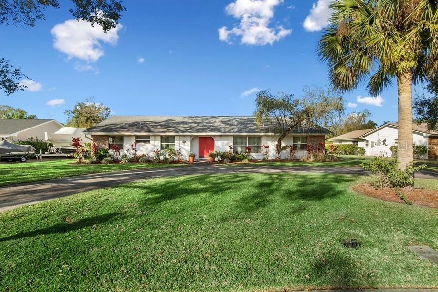 Property Photo: 614 Pinar Drive FL 32825