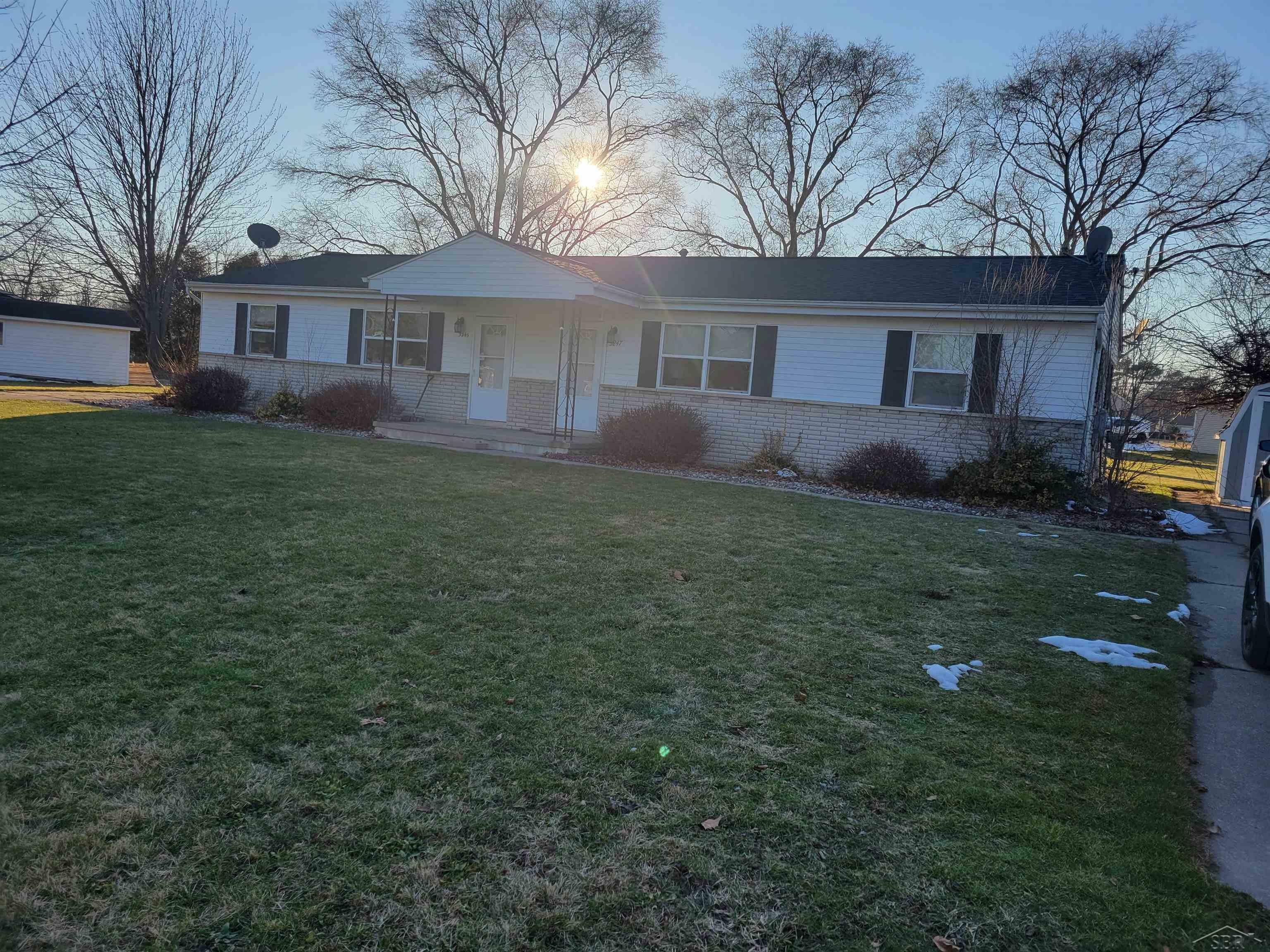 Property Photo:  3245 &Amp 3247 Pasadena  MI 48603 