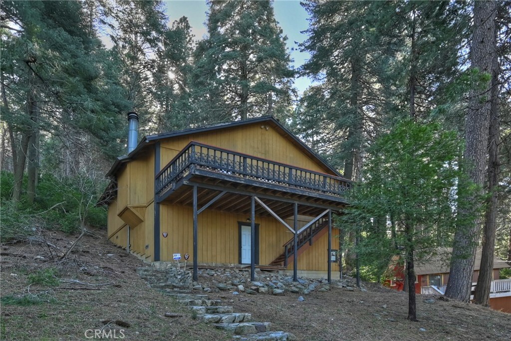 Property Photo:  22081 Knutzford Road  CA 92322 