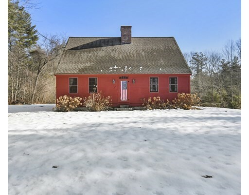 Property Photo:  111 Townsend Road  MA 01464 