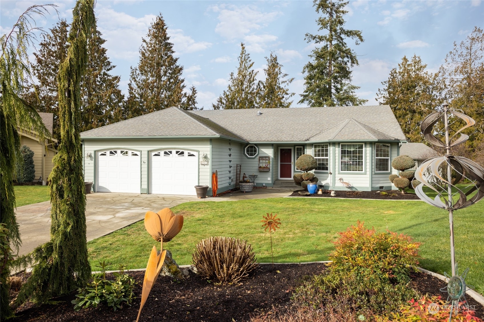 Property Photo:  2901 Montgomery Place  WA 98274 