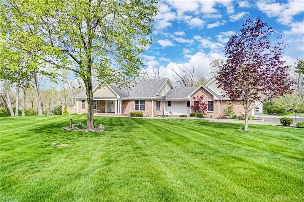 Property Photo: 4527 Swigart Road OH 45440