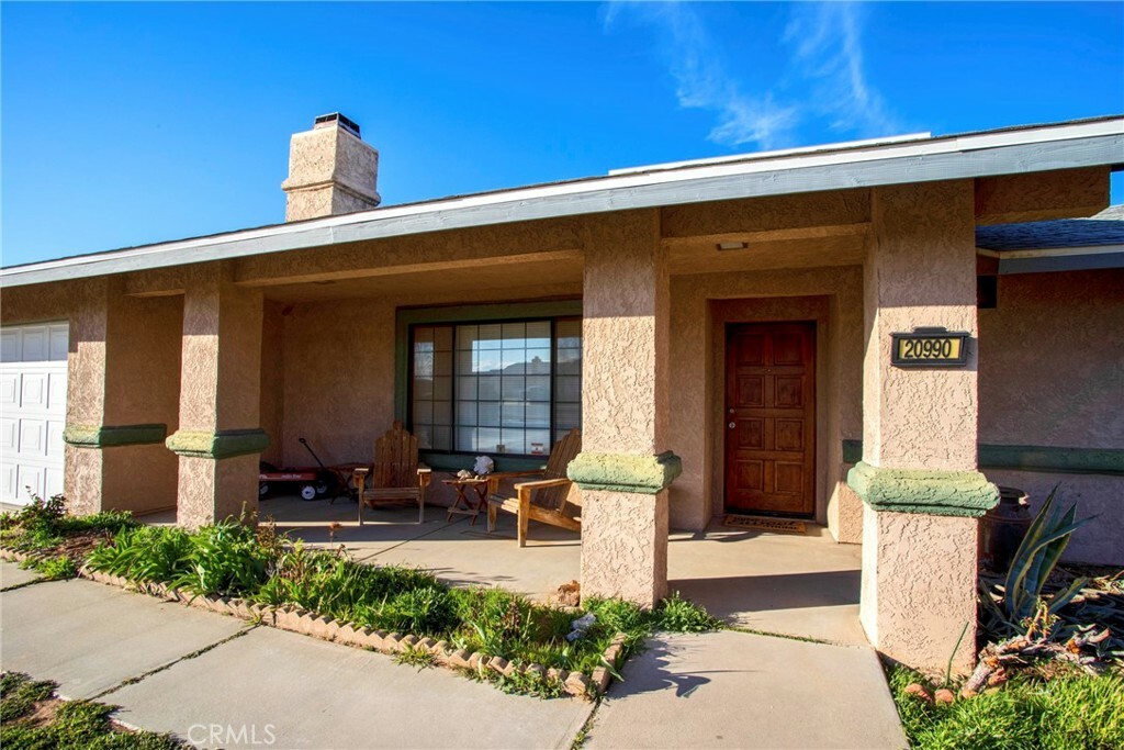 Property Photo:  20990 Rambling Road  CA 92308 