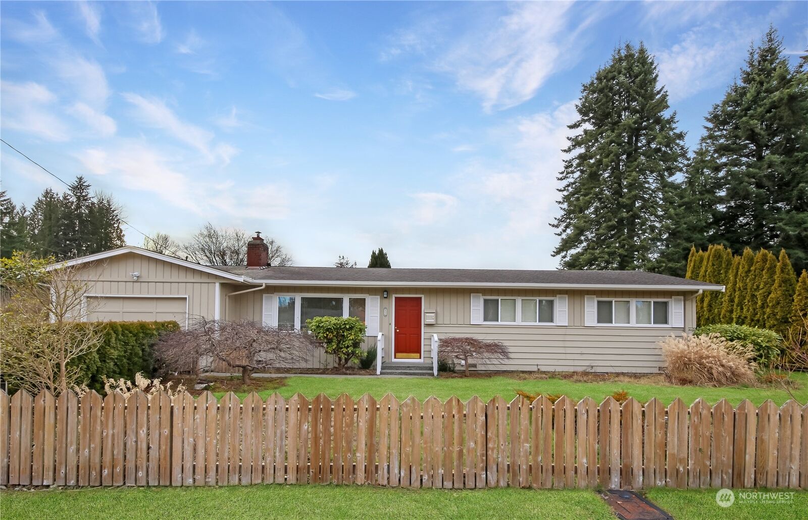 Property Photo: 402 N Clara Street WA 98223