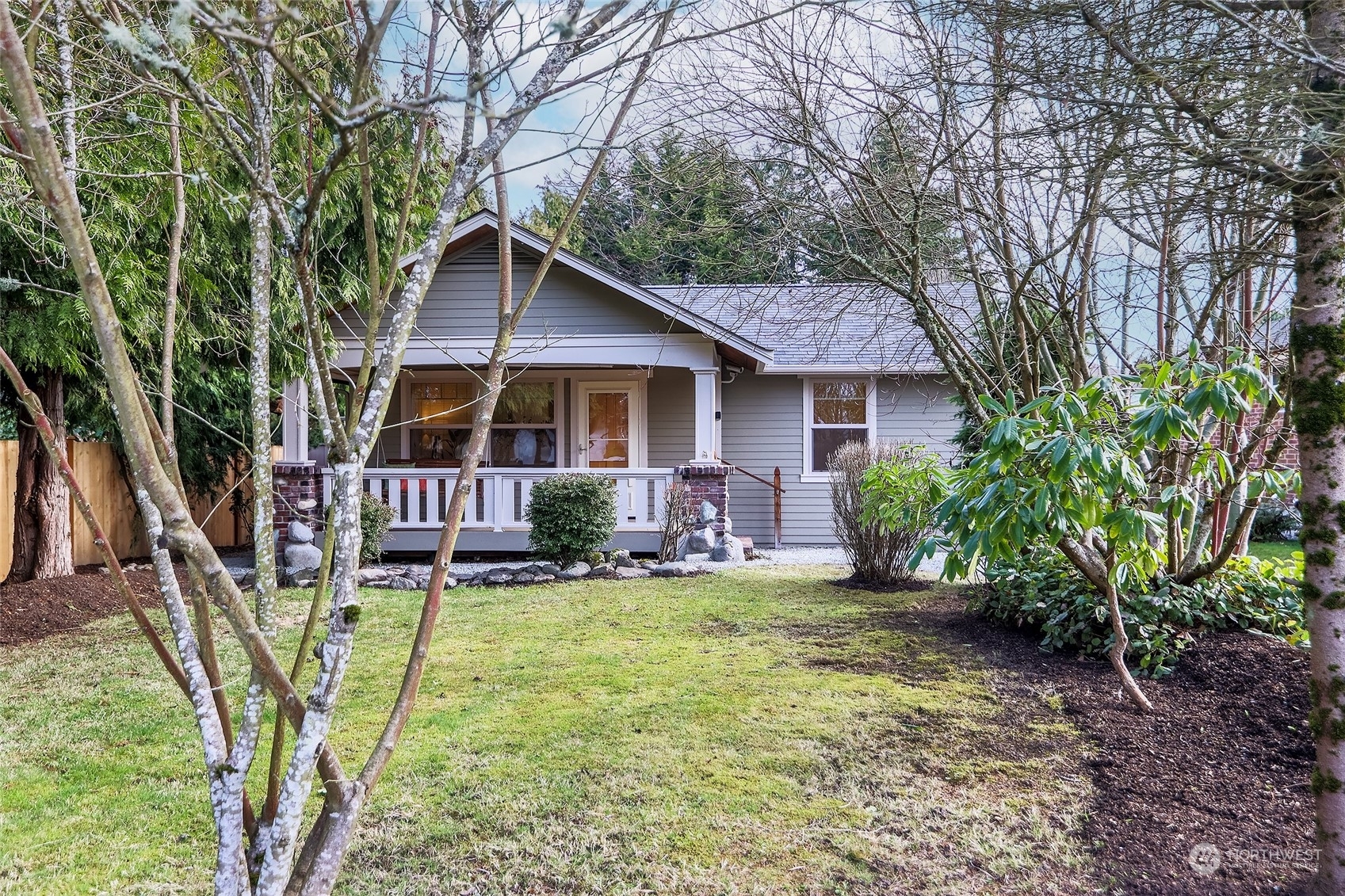 Property Photo:  9524 17th Avenue NW  WA 98117 