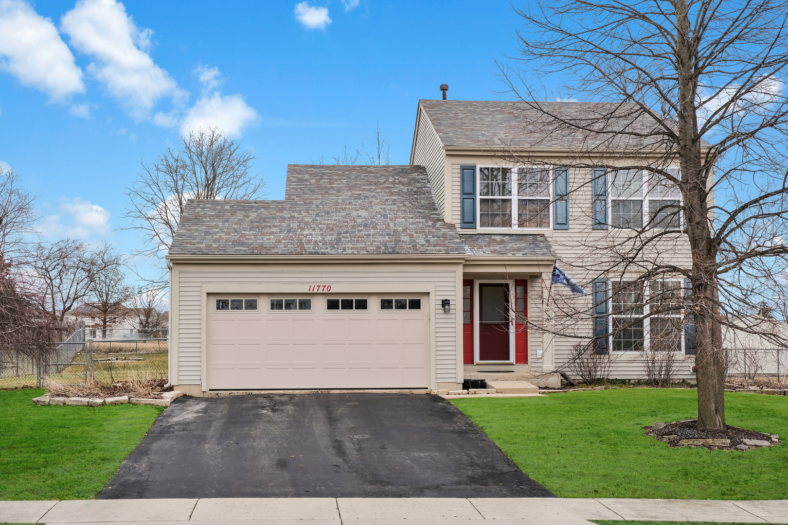 Property Photo: 11770 Cape Cod Lane IL 60142