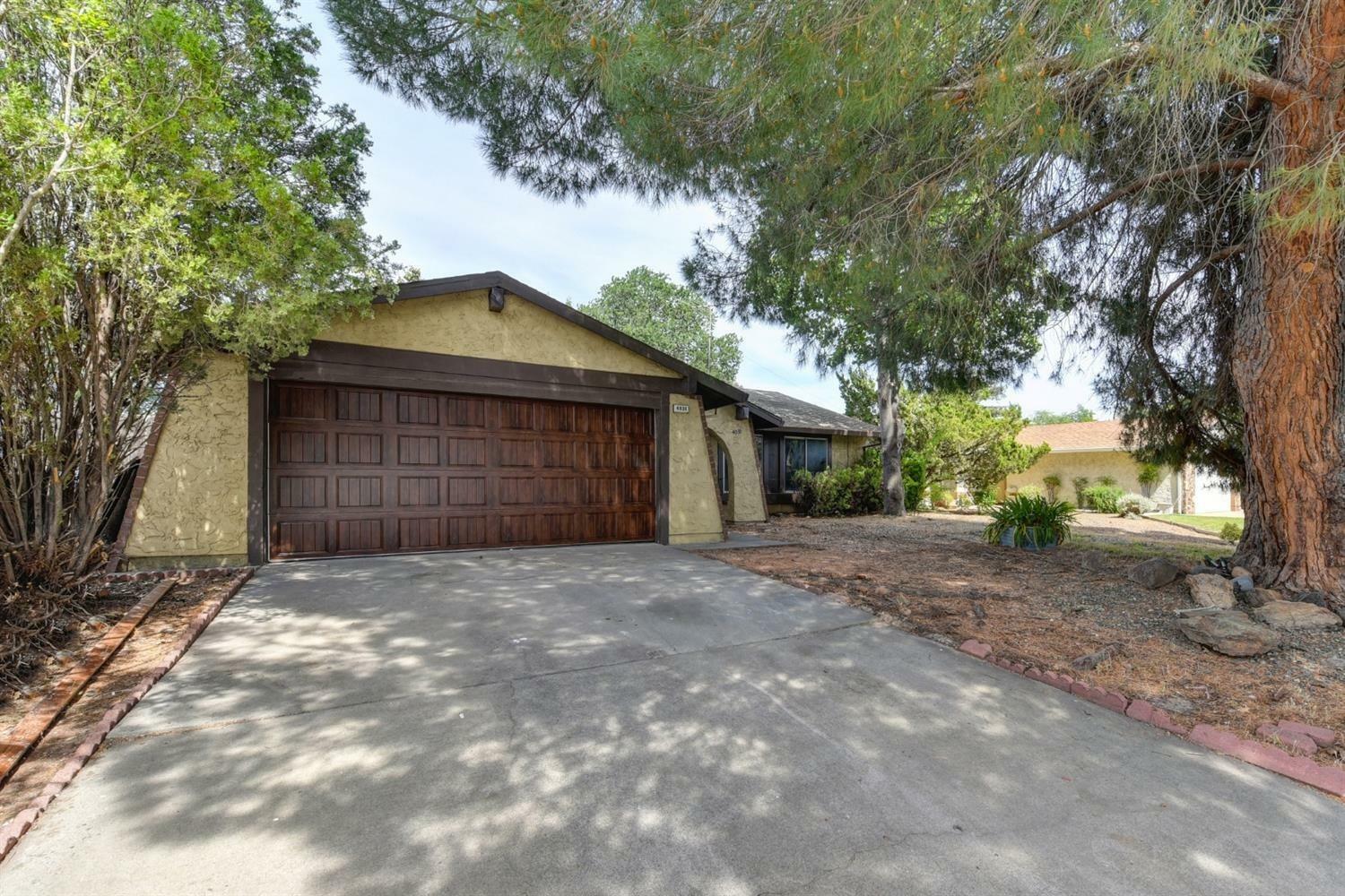 Property Photo:  4031 Tallyho Drive  CA 95826 