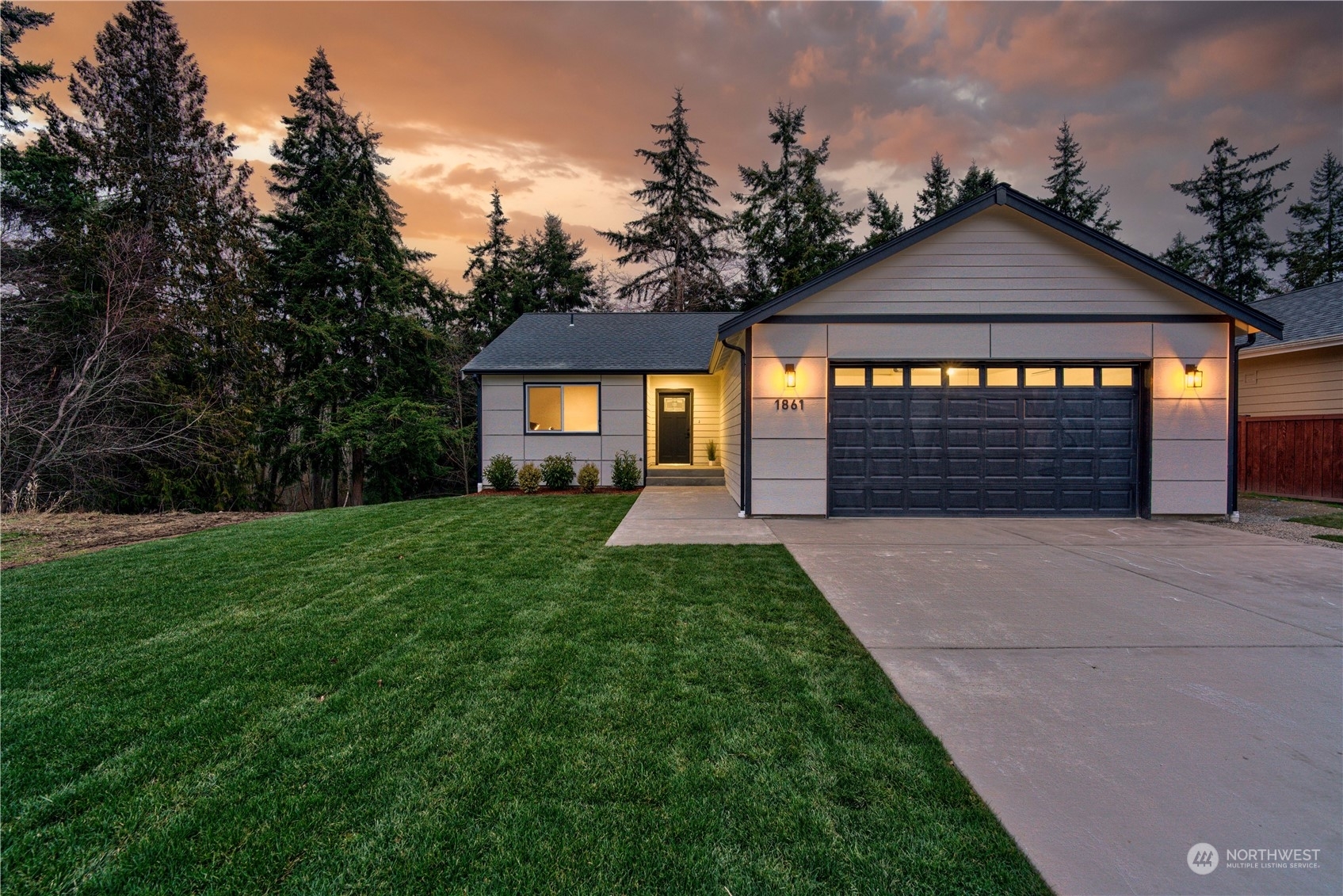 1861 Watkins Road  Freeland WA 98249 photo
