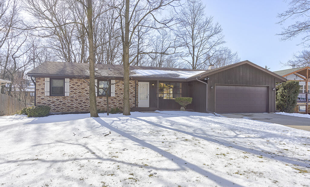 Property Photo: 4103 Thames Way IL 61114
