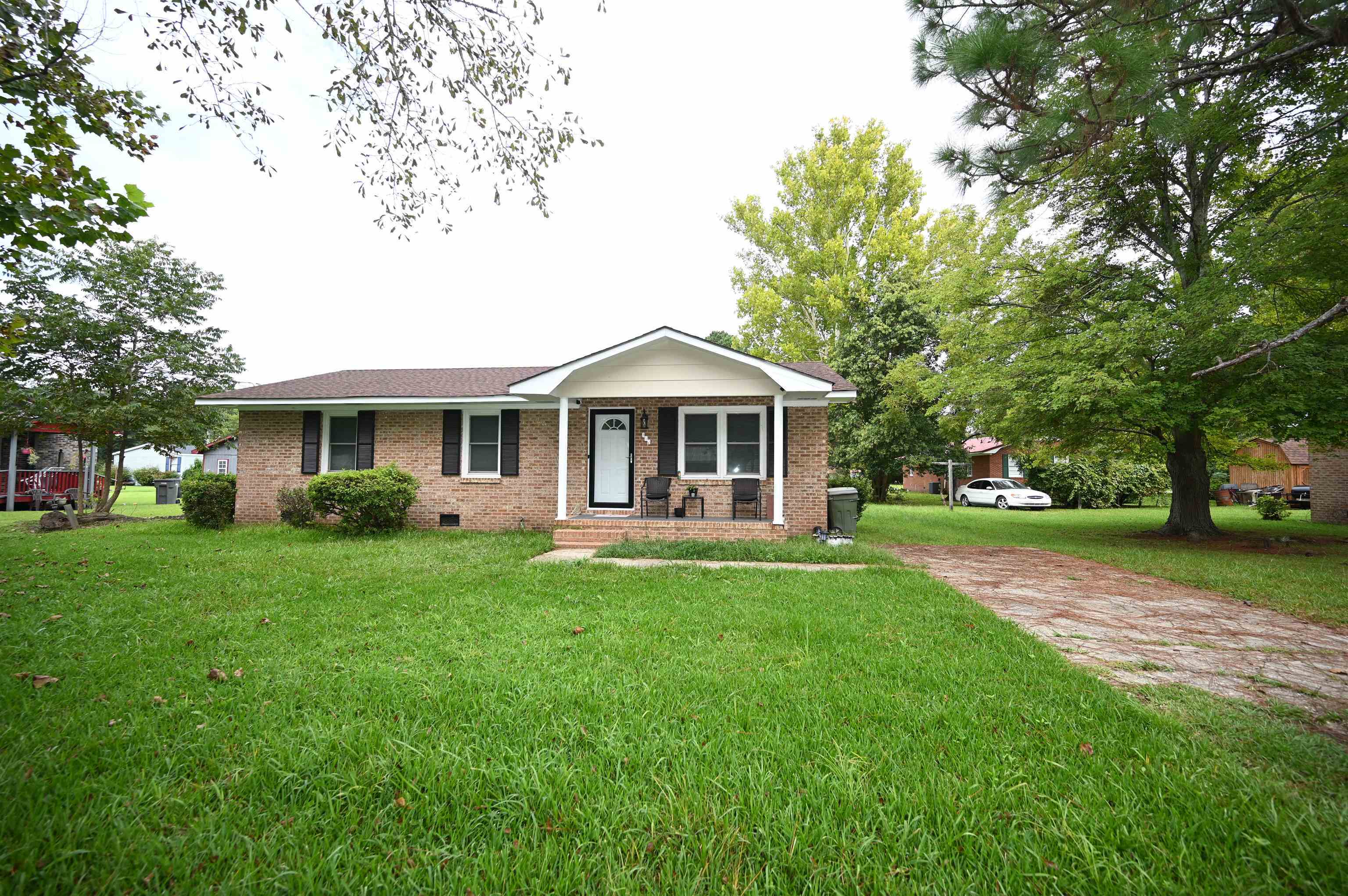 Property Photo:  102 King St.  NC 28463 