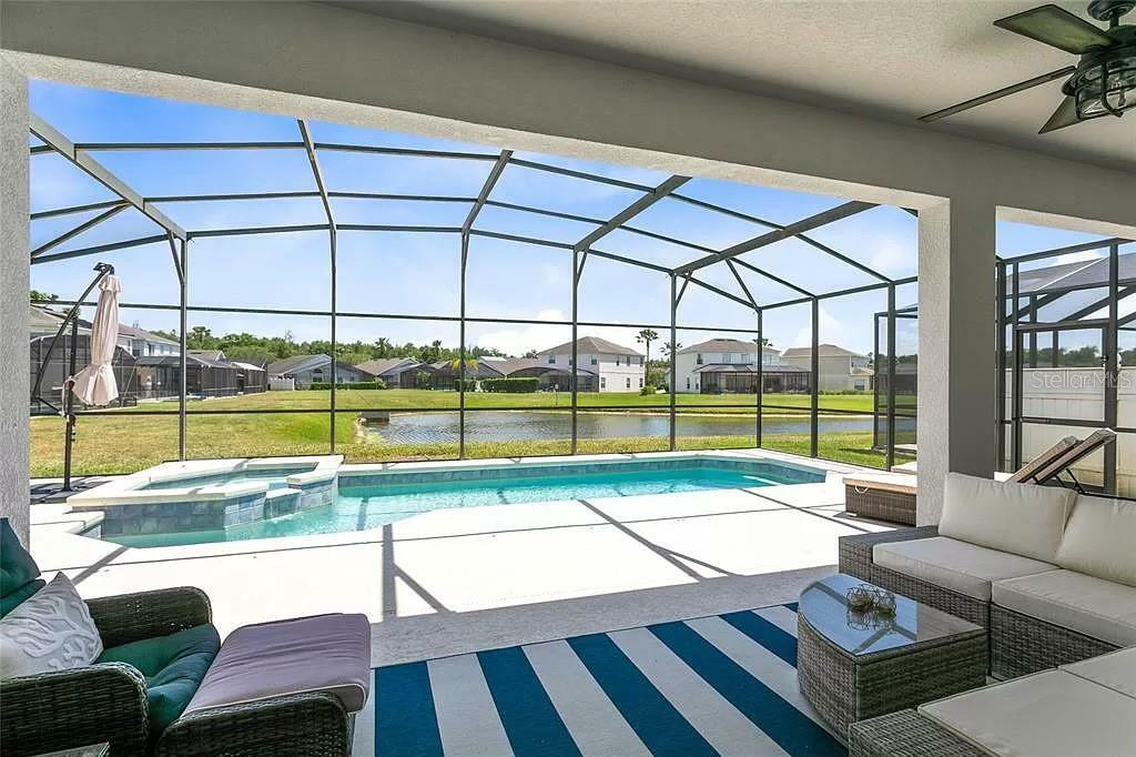 Property Photo:  4757 Cumbrian Lakes Drive  FL 34746 