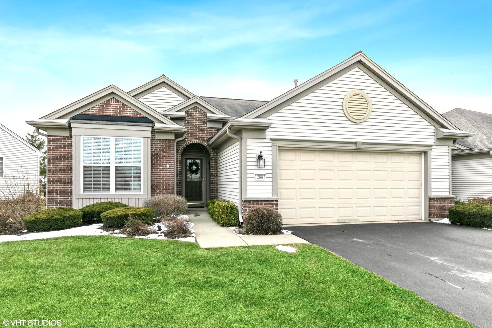 Property Photo: 12887 Norfolk Drive IL 60142