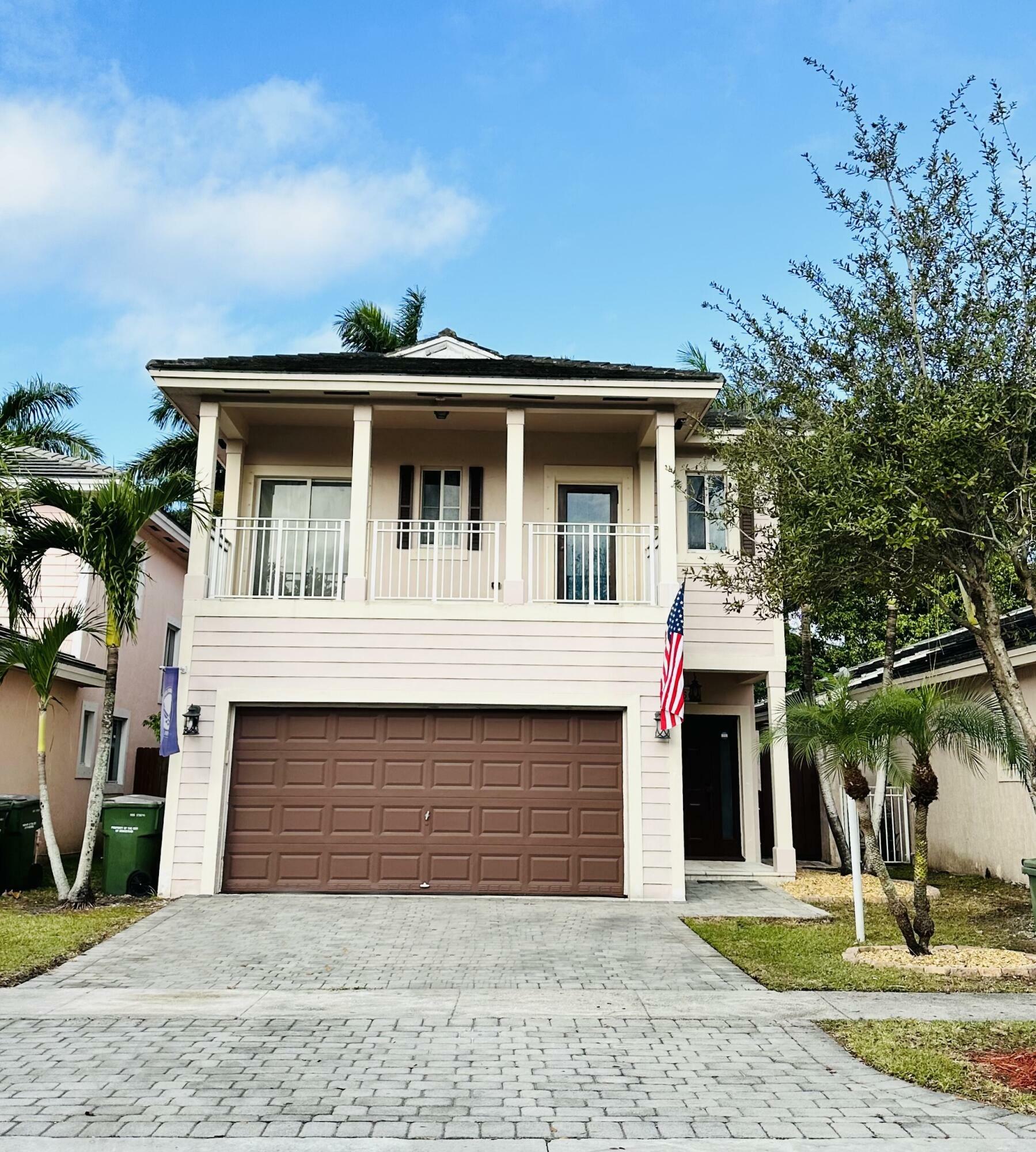 Property Photo:  366 NE 33rd Terrace  FL 33033 