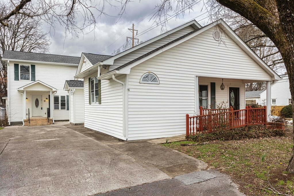 Property Photo: 1985 Jordan Avenue NW TN 37311