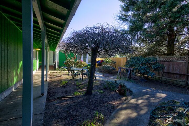 Property Photo:  688 Duck Lake Drive NE  WA 98569 